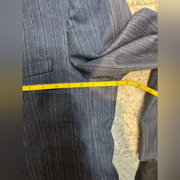 Cerruti 1881 Cashmere and Wool Suit Grey -44 - Picture 13 of 16